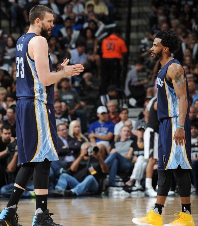 小球运动的 小球运动的