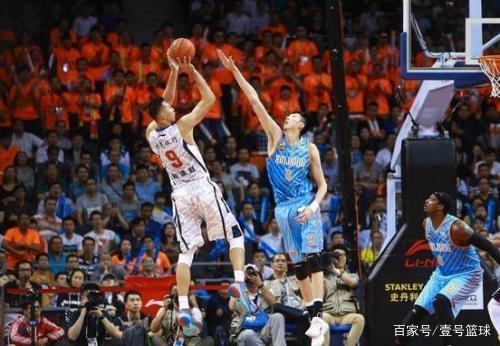 赛对我国女 赛对我国女