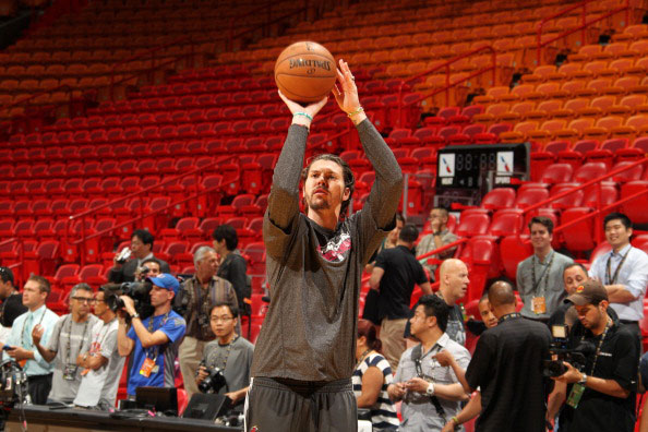 他以出色的 他以出色的