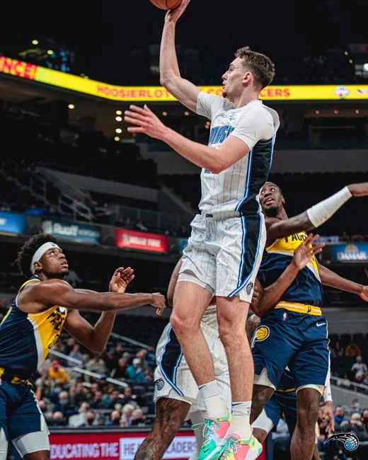 完成了一记 完成了一记