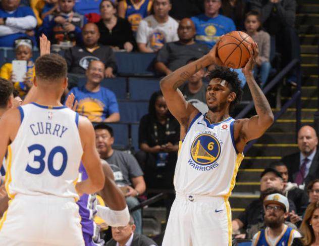 回自己手里 回自己手里